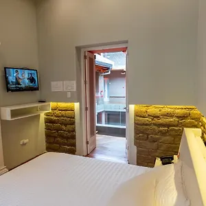 3* Couette-café Casa Anabela Boutique